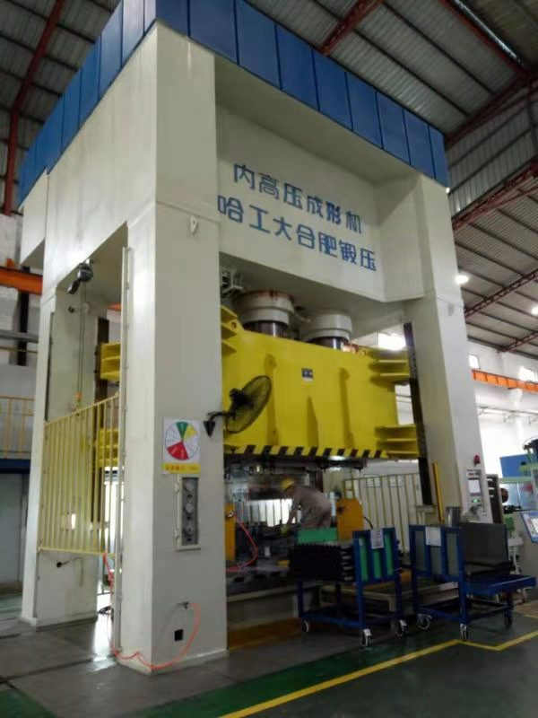 3500T-hydroforming processing press machine in china